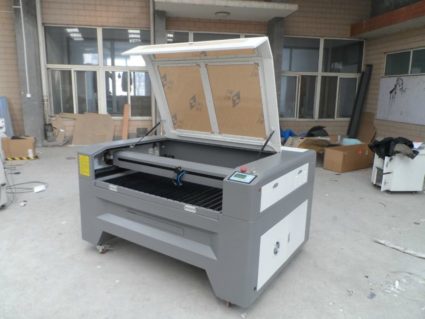 Jinan high quality laser cutting machine 1313 for sale