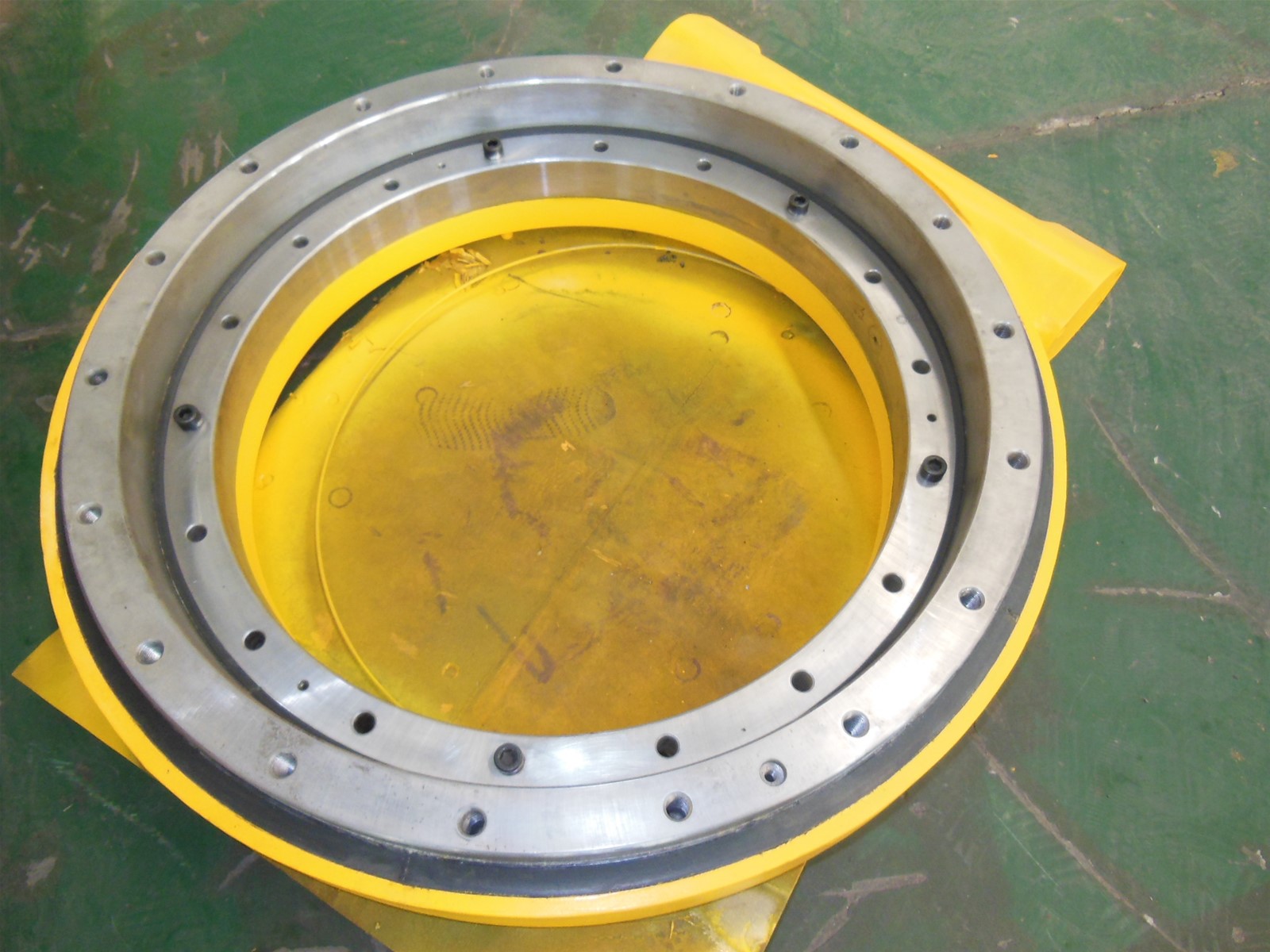 heavy duty dual worm slewing drive for machinery