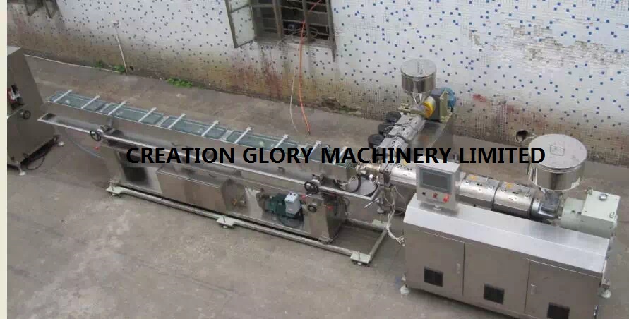 High precision endotracheal intubation medical tube producing machine