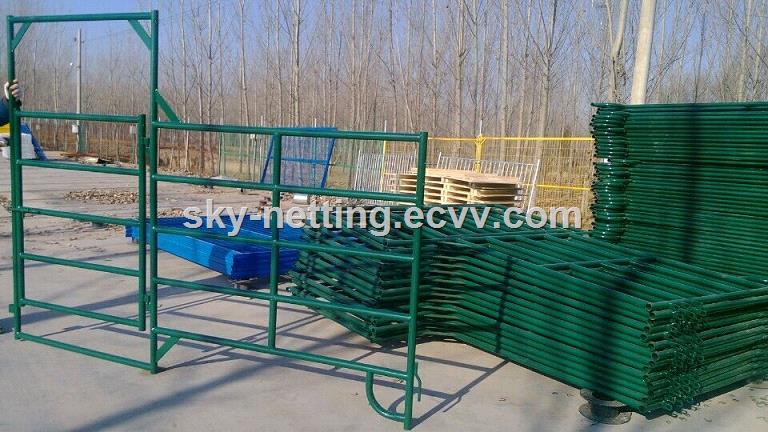 Oval tube cattle fence panelOval tube portable metal horse fence panel wholesaler discount