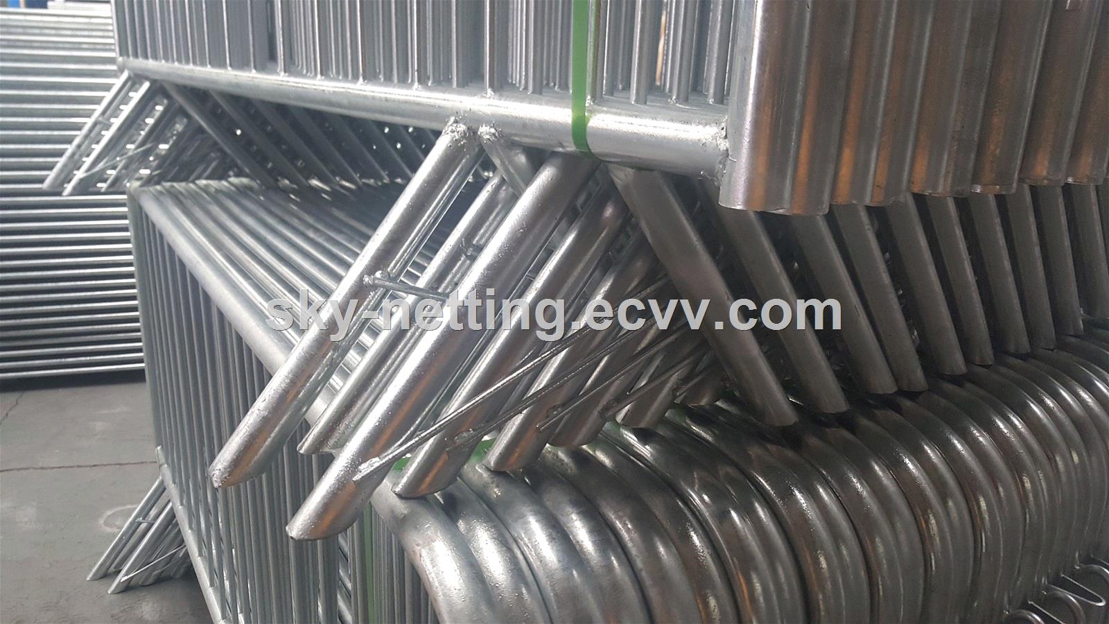 11002100 mm pedestrian galvanized crowd control barricade