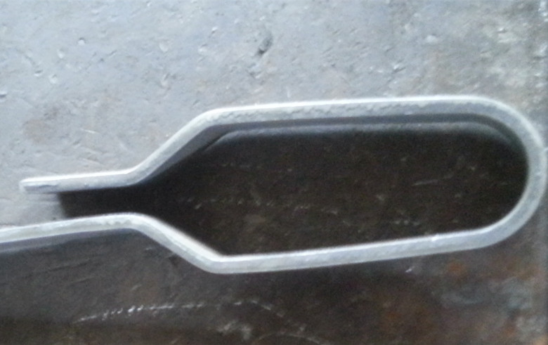 Pipe clamp for boiler