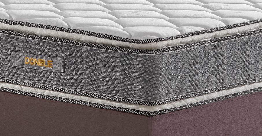 Deluxe pillow top pocket spring mattress