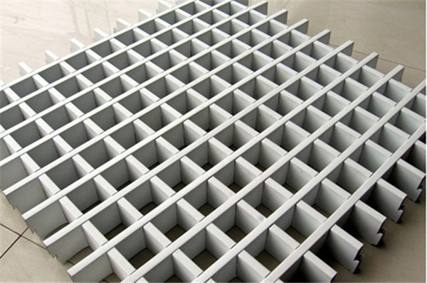 Aluminum grid open cell ceiling