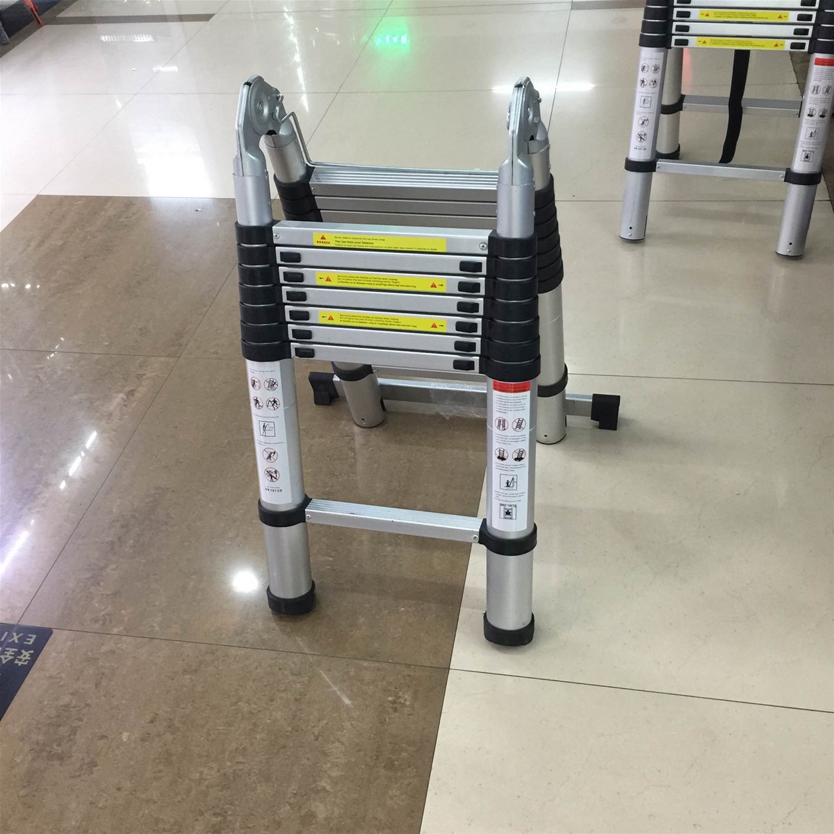 32m 38m 4m 5m Aluminium Folding Multipurpose Telescopic Super Ladder