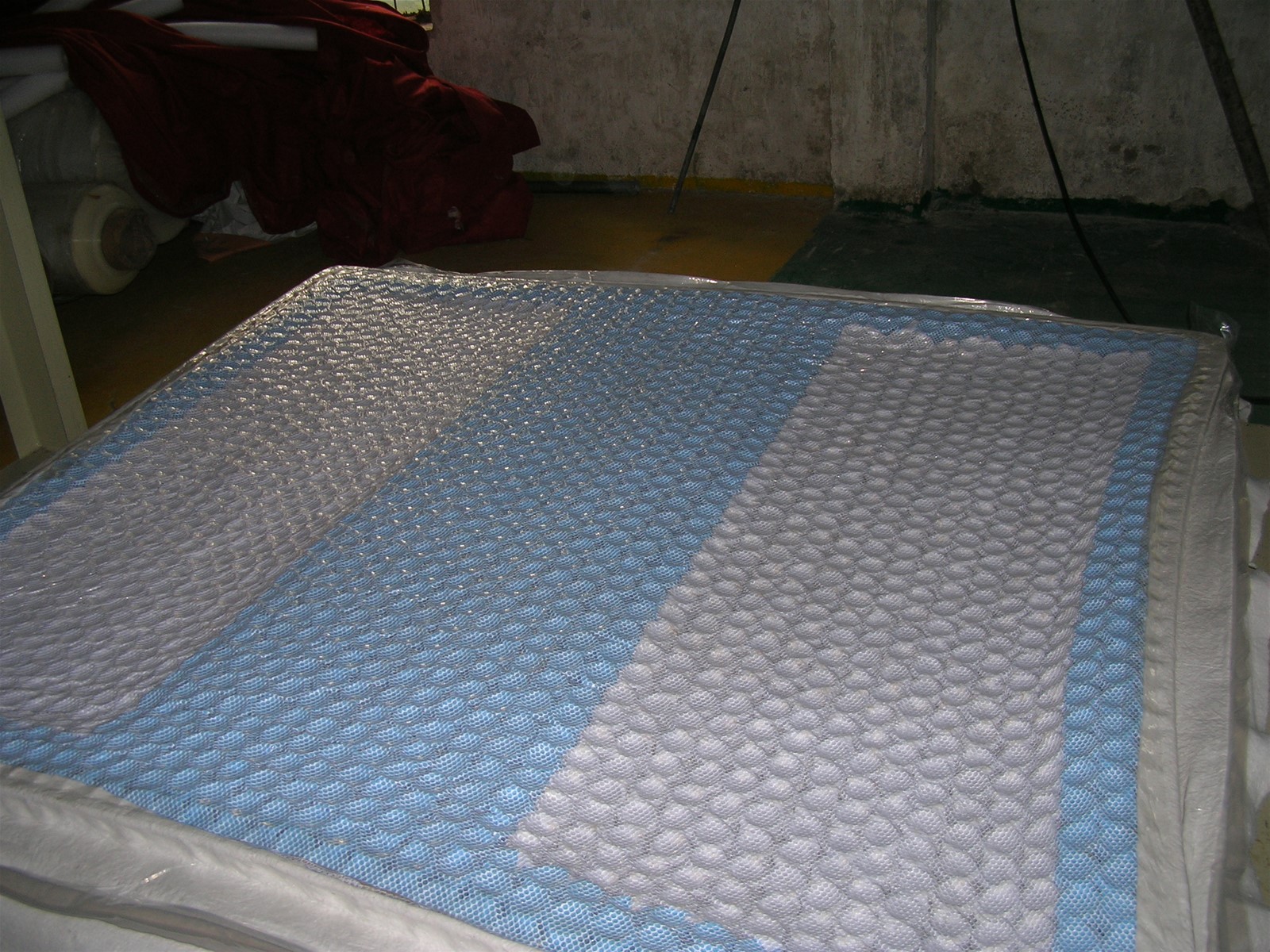 China NaiGu mattress compression machine