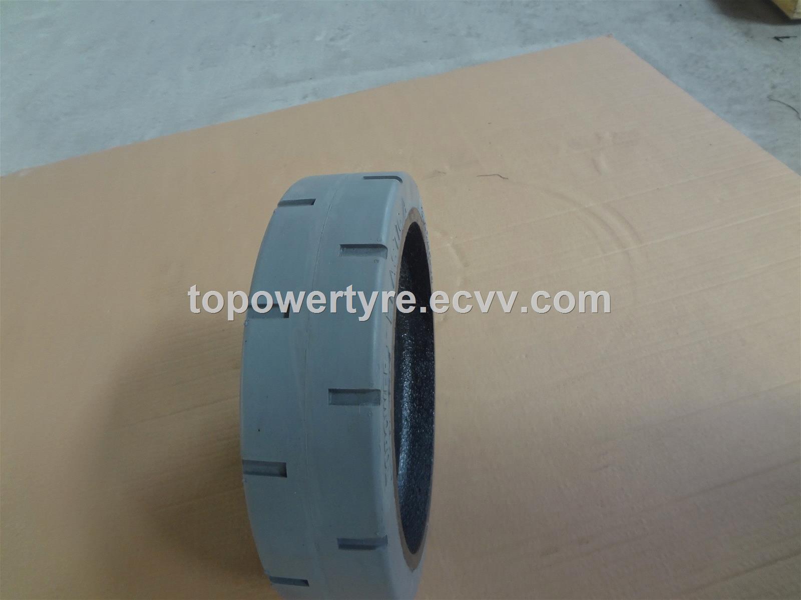 Nonmarking solid tire 305X76X25430576254 30576254 cured on solid tire with rim