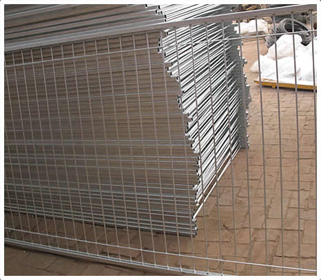 AS 4687 standard 24x21m galvanized temporary fence with plastic feet and clamp for Australia