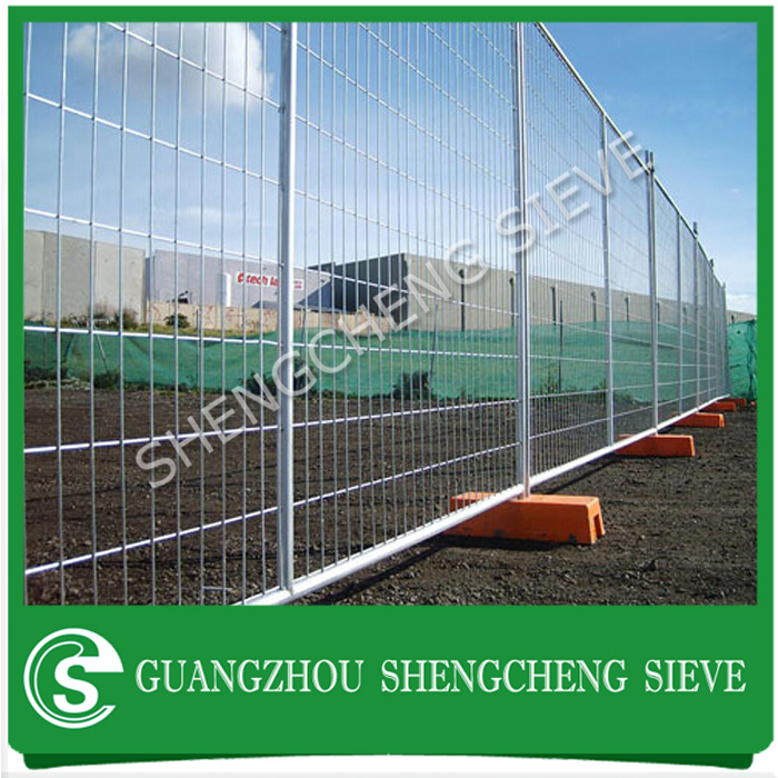 China hot dipped galvanized metal welded wire mesh fencing panel ...