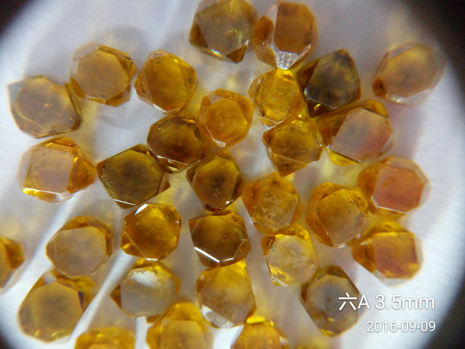 HPHT diamond monocrystal diamond plates for industry yellow diamond cutting tool