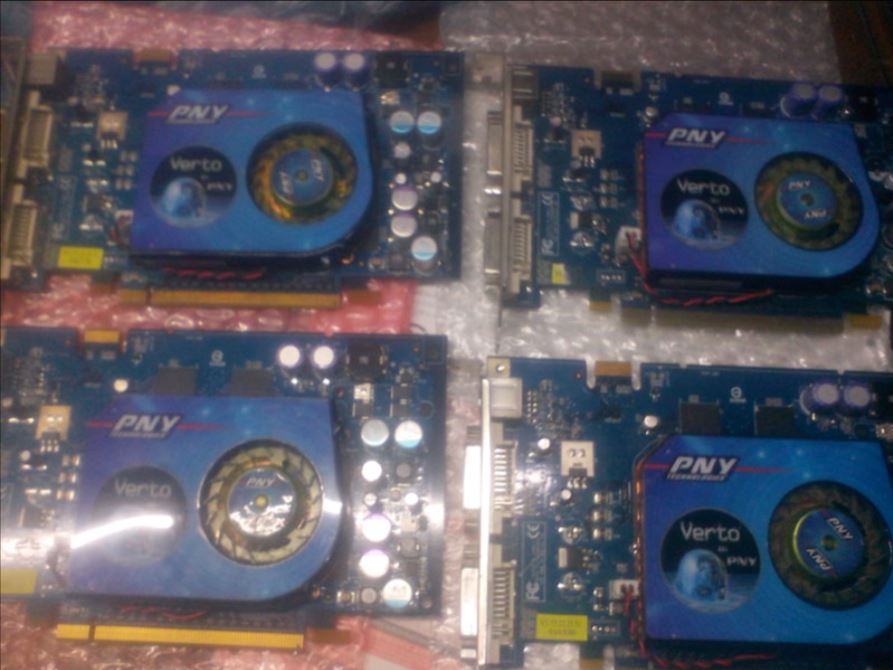 PNY 7600GT Graphics Video Card PCIE 256MB for Philips Ultrasound IU22IE33 Repair PN 453561270341