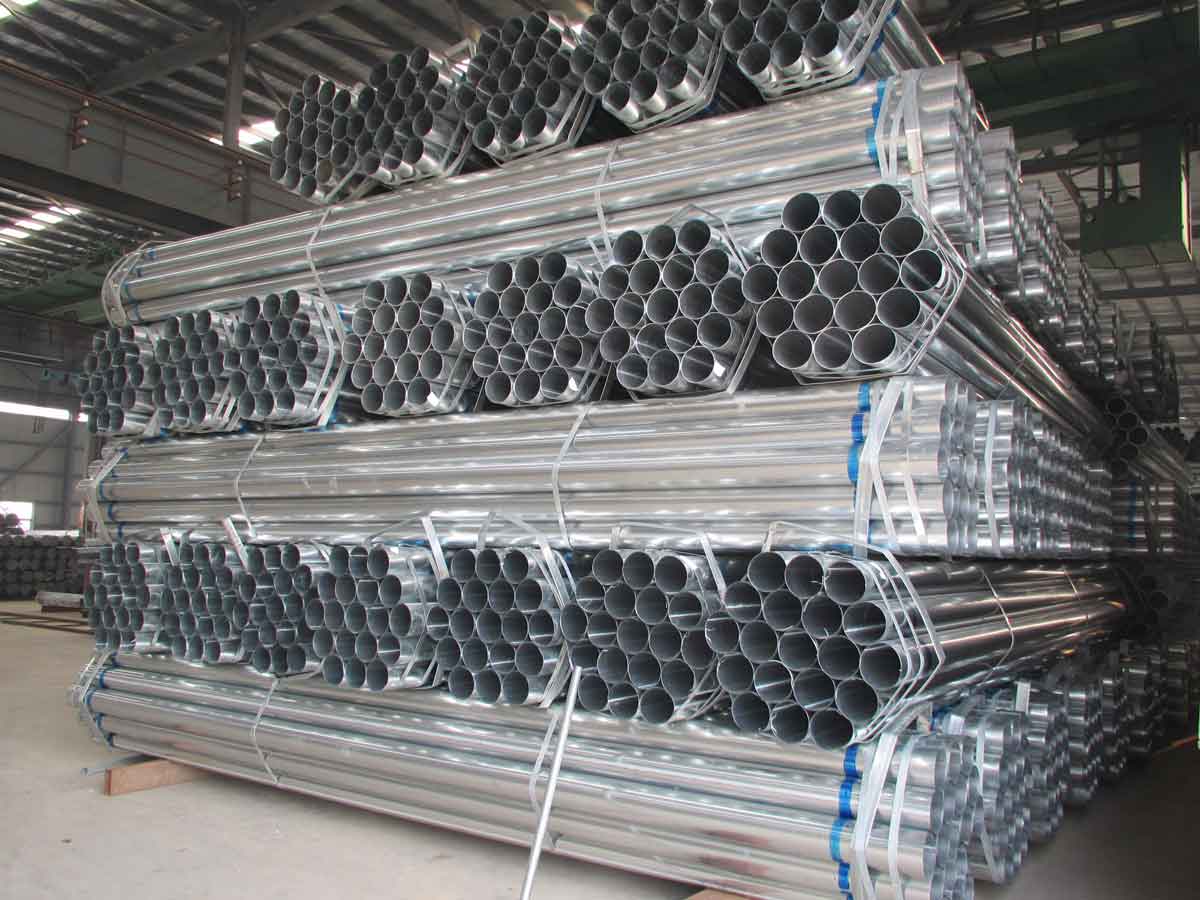 Galvanized carbon steel pipe gi pipe price list in China Dongpengboda