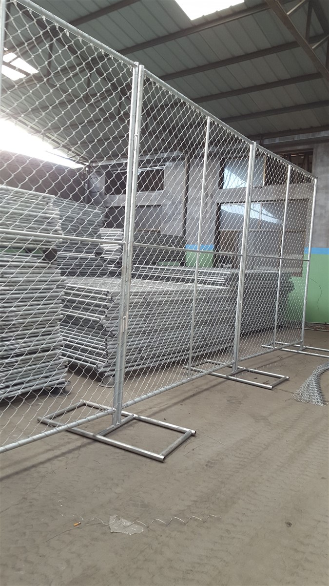 6X12Outdoor American Used Temporary construct chain link fence for safety with feet