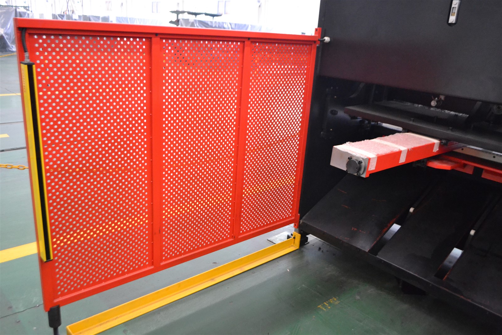 OHA MS84x2500 CNC Swing Beam Shears pricehydraulic cutting machine