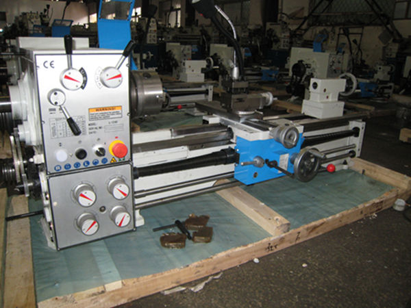 bench lathe CQ6230A12