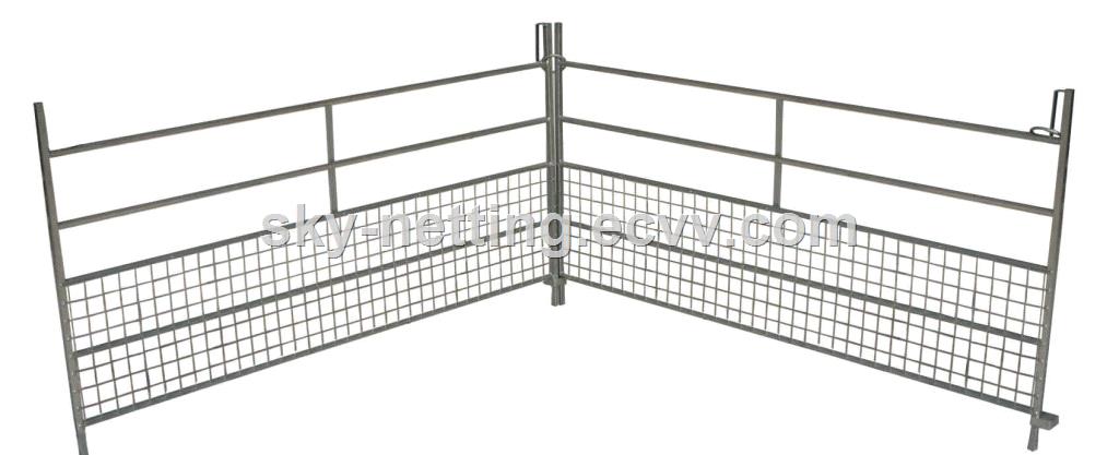 Half part mesh design Lamb hurdle sheep pen Half part mesh design Lamb hurdle sheep pen
