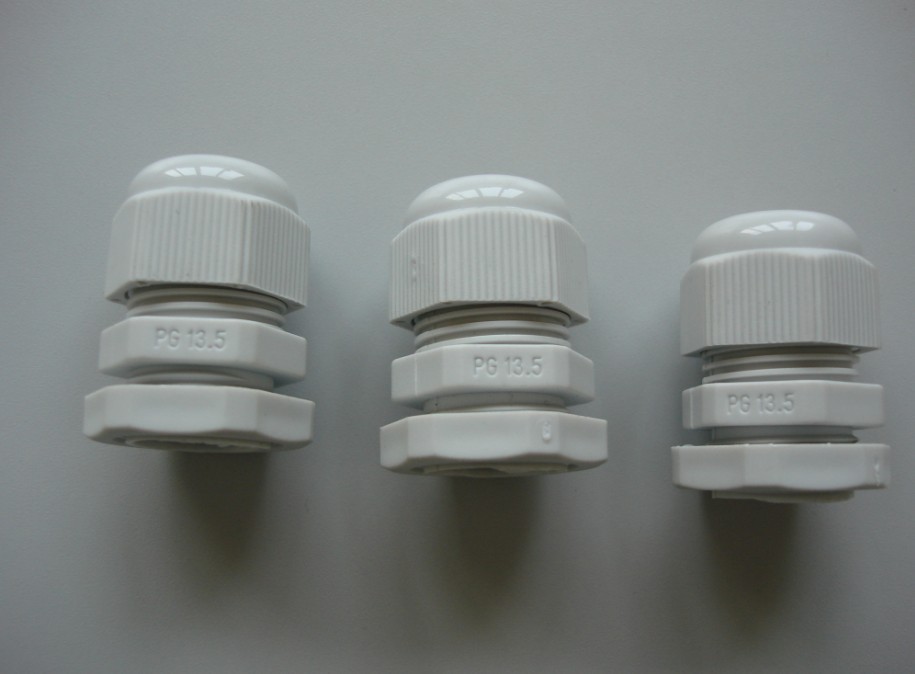 Nylon Cable gland IP68 Waterproof PG thread for plastic junction box