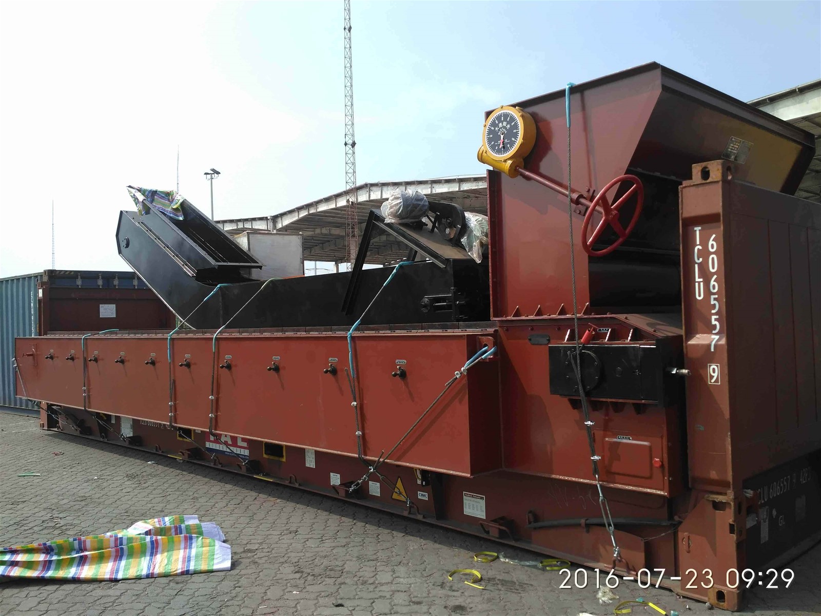 Complete in Specifications Chinese Horizontal 20 ton Biomass Wood Pellet Fired Steam Boiler