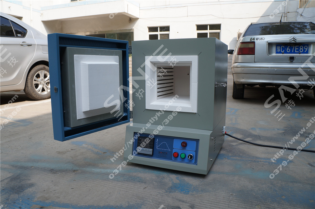 box type high temperature annealing furnace for heat treatment