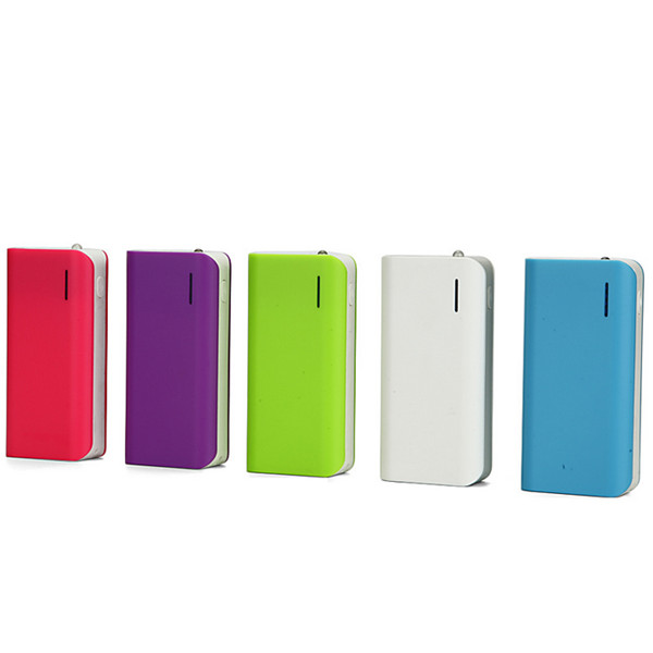 Portable mobile power supply 4000mAh to 5200mAh with LED light