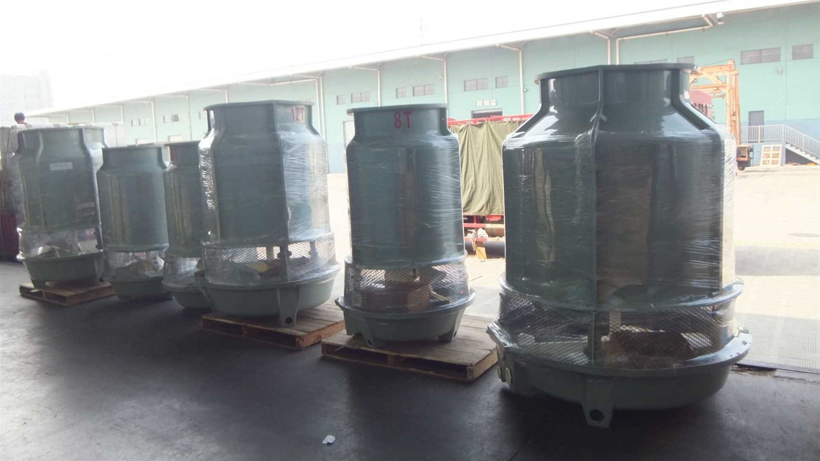 100m3 per hour Round closed Cooling water tower price