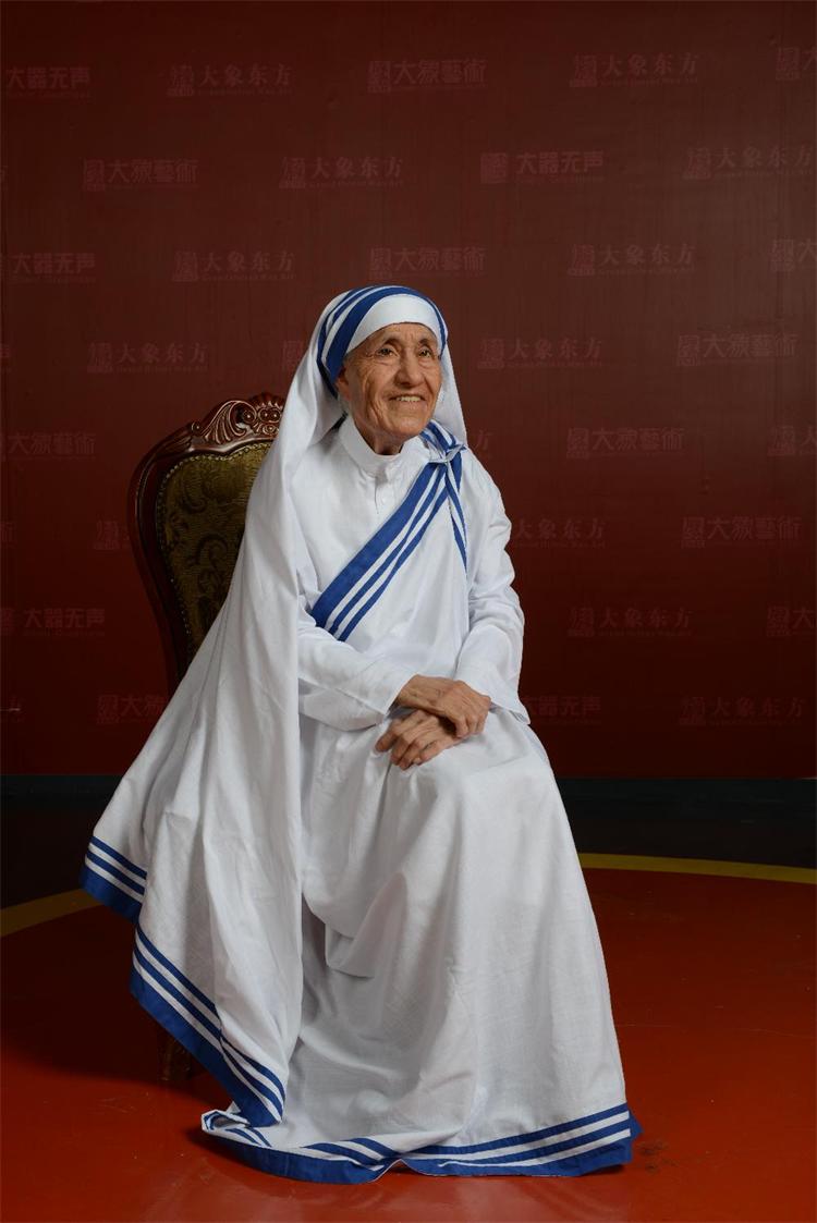 Religious resin wax figure statues