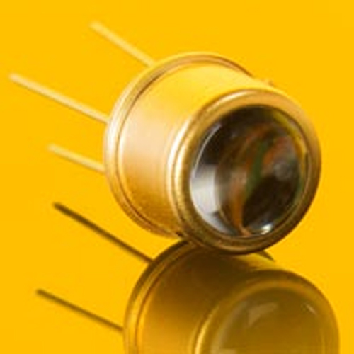 TOCONABC1 Broadband SiC based UV photodetector with integrated amplifier