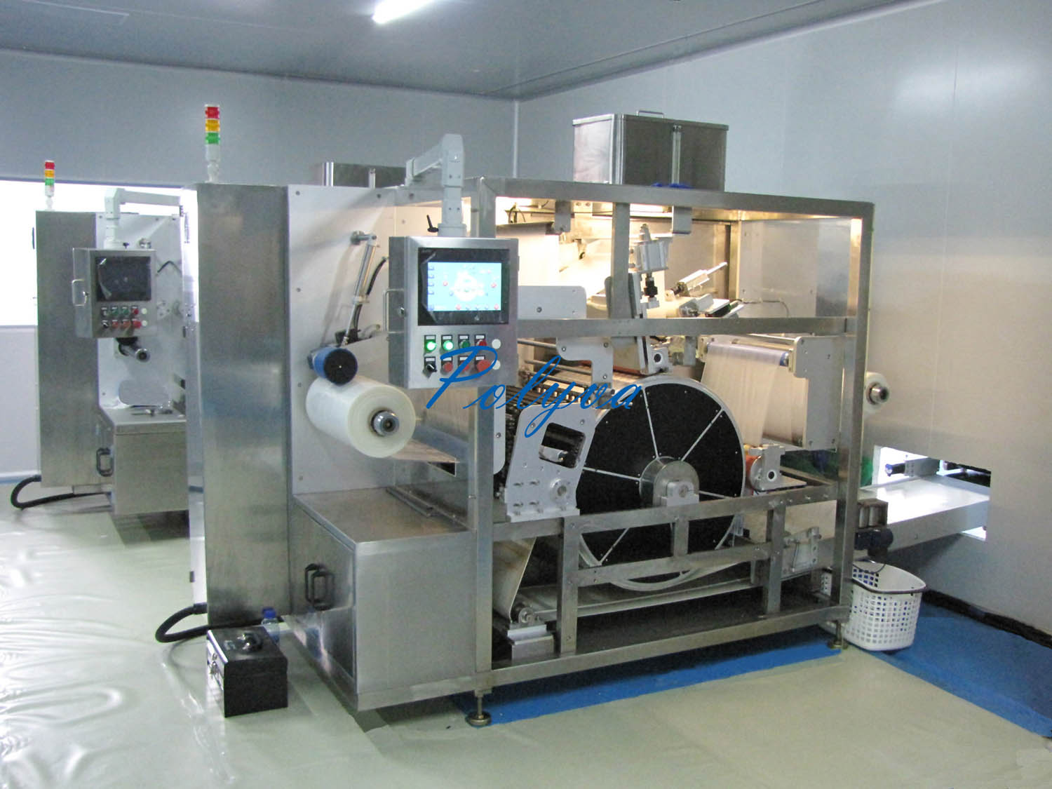 Watersoluble pouches packaging machine