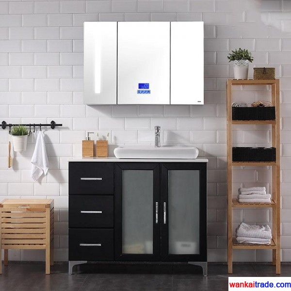 New style multilayer solid wood bathroom cabinet with bluetooth music player and lamp mirror