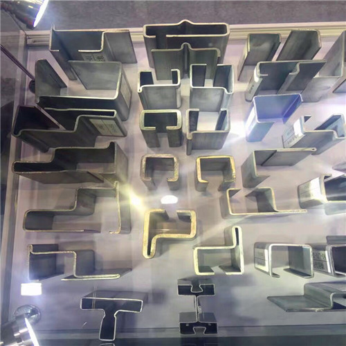 Cold roll forming machine SICR000