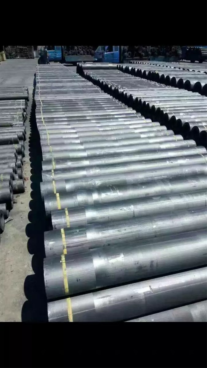 Regular Powder Diameter 300mm graphite electrode scrap With Nipple