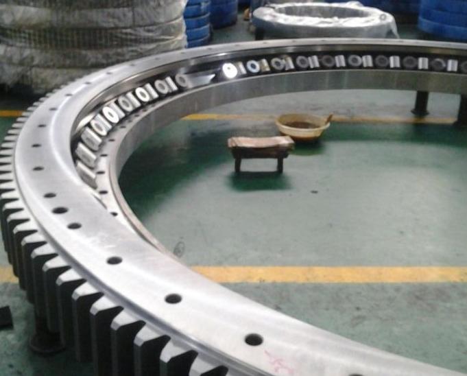 Crossed Cylindrical Roller Slewing Bearing Geared Bearing Heavy Duty Bearing