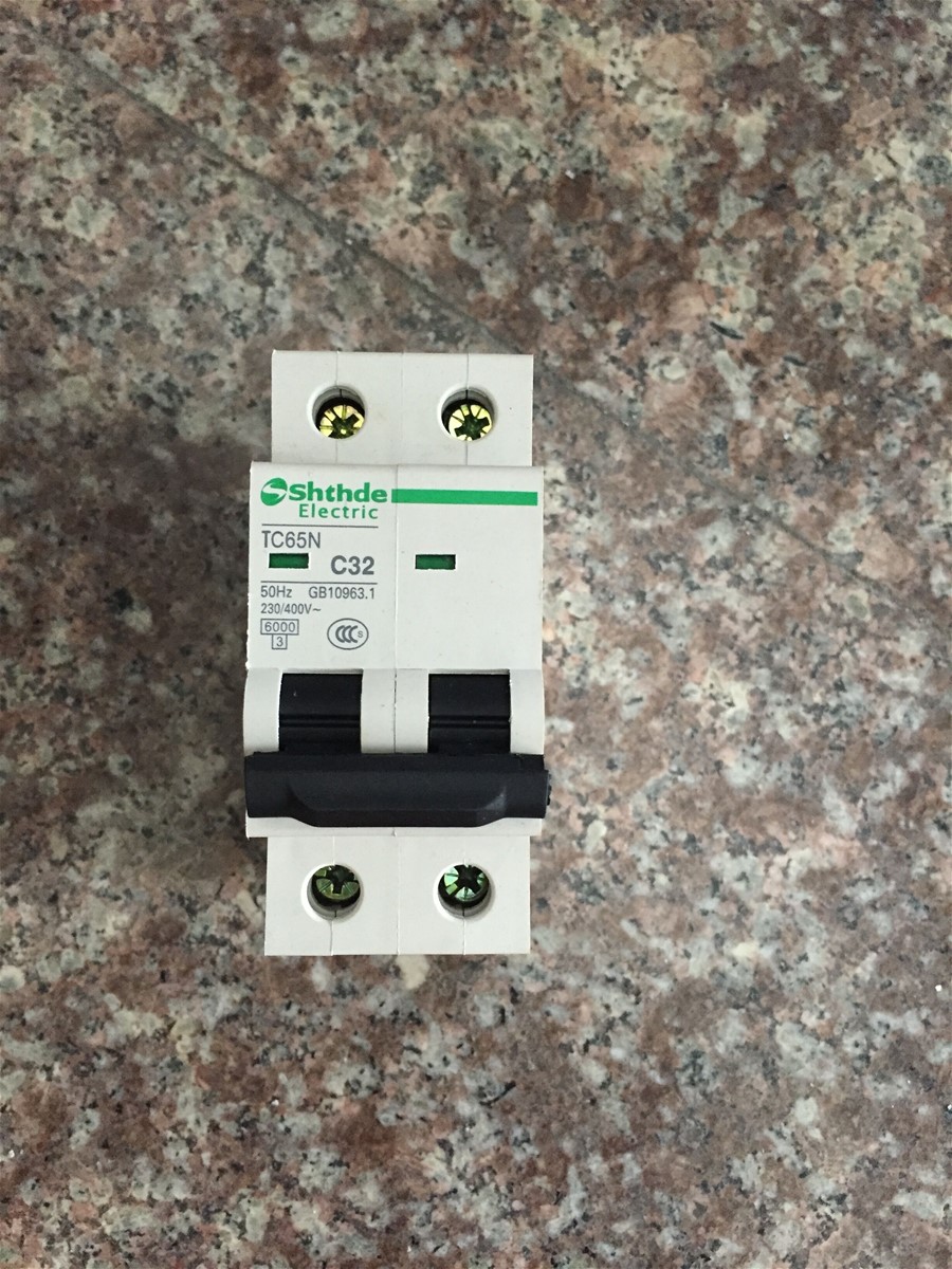 shthde brand DZ4763 1p 63a circuit breaker