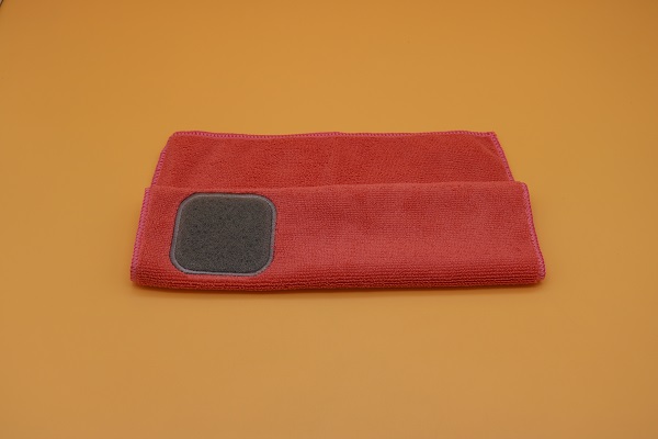 microfiber cleaning cloth with scouring pad