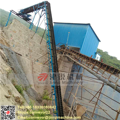 Big Inclined Angle Conveying Equipment Sidewall Corrugated Belt Conveyor