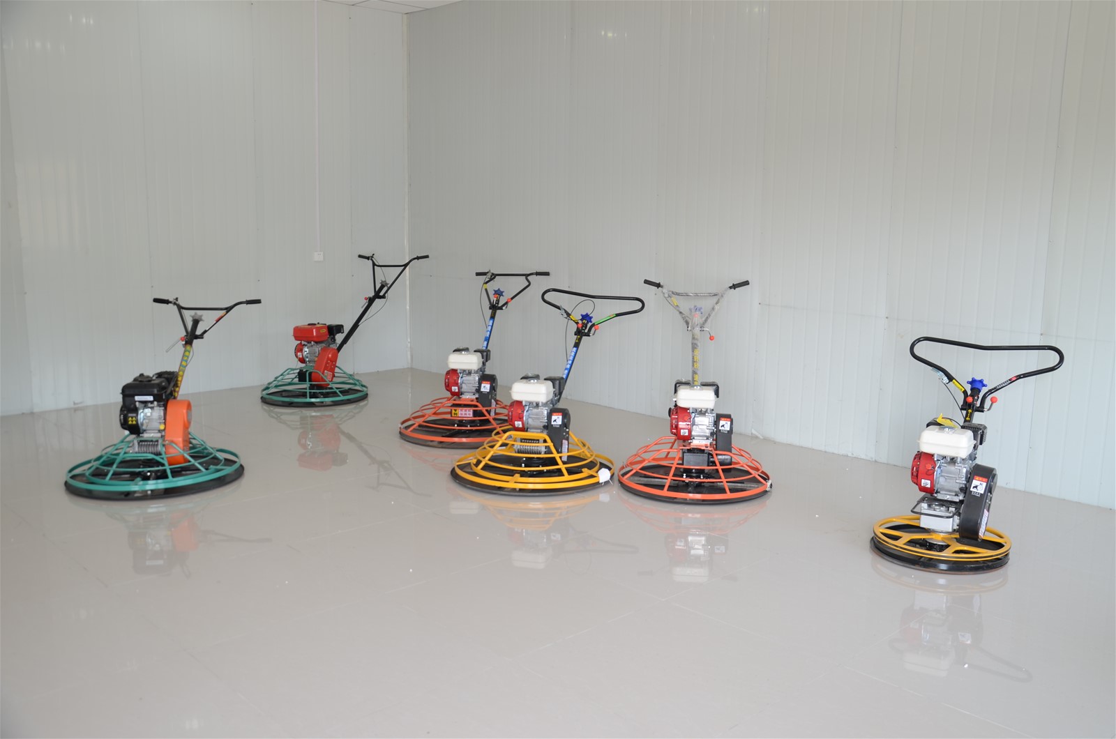 Highperforming petrolpowered trowel Concrete Power Trowel