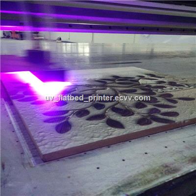 UV flatbed printer adopt computer control system easier operation faster production