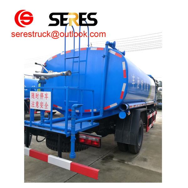 dongfeng watering tank truck for cleaning road