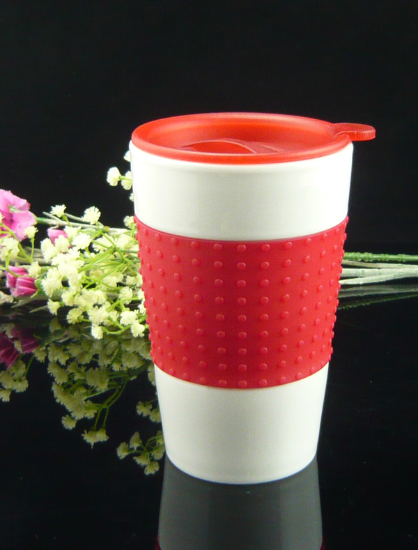 Porcelain travel mug with Lid