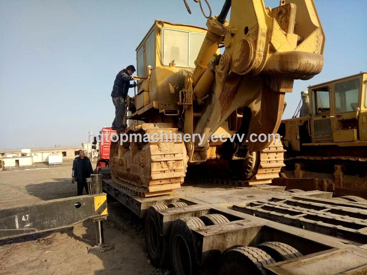 Used BulldozerKomatu D155A Crawler BulldozerJapan Cheap Hydraulic Dozer