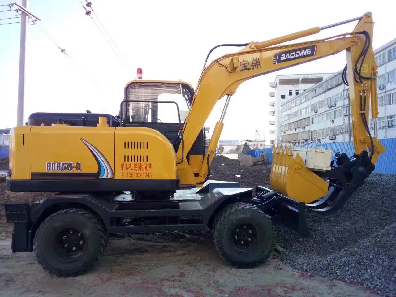 High speed New Small Wheel excavator machine 03m3 bucket for sale