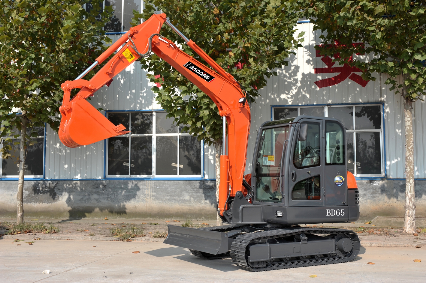 cheap mini crawler excavator 021m3 bucket for sale