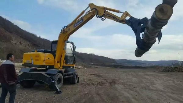 High speed yellow 05m3 bucket crawler hydraulic excavator with ISO9001 certificate