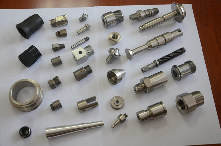 Custom made nut bolt for hydraulic pressure system