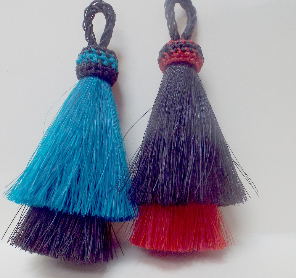 25 natural horse hair tassels for jewelry