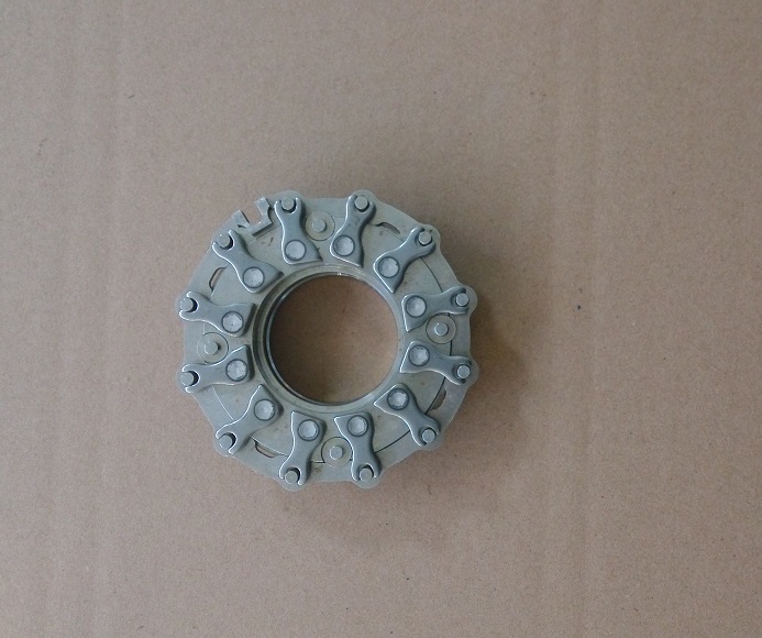 Auto Parts CT20 Turbocharger Nozzle Ring Hardware Fitting