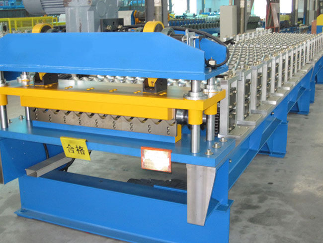 Corrugated Roof Tile Roll Forming Machine