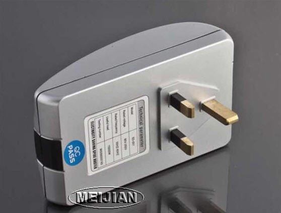 Plug in and play electricity power energy saver boxUKUSEUROAustralia standard available
