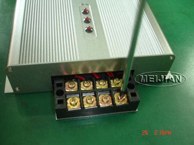 Shenzhen Professional Factory for Industry Commercial Area Three Phase Power Saver
