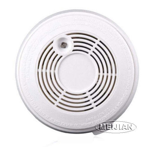 Composite alarm smoke and carbon monoxide detector